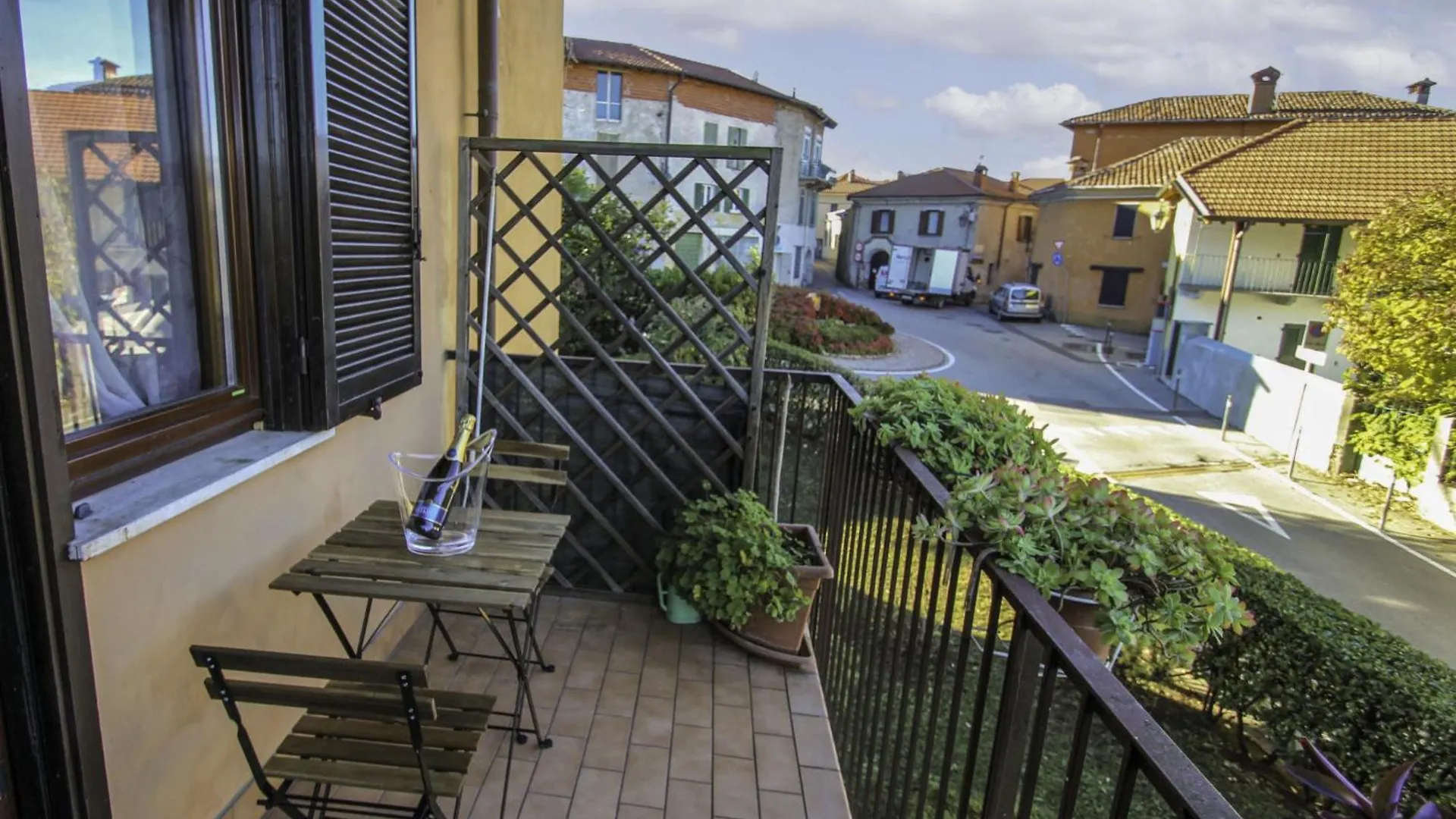 Apartment Magnolia By Interhome Porto Valtravaglia Italy
